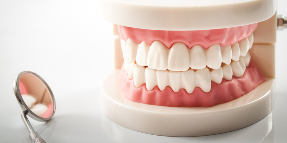 The Pros and Cons of Dentures