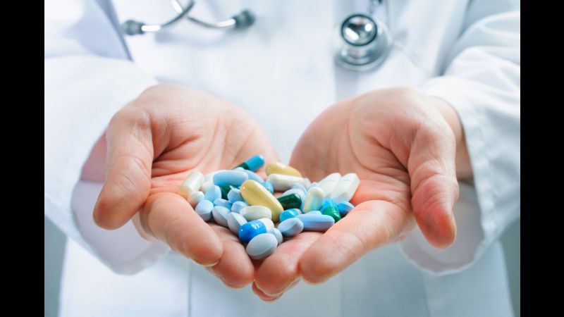 The Benefits (And Drawbacks) of Over-the-Counter Medications