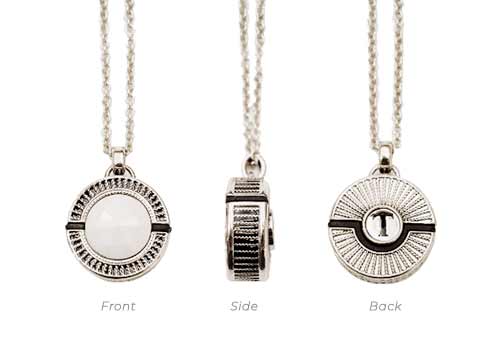 Medical alert pendants for on sale seniors